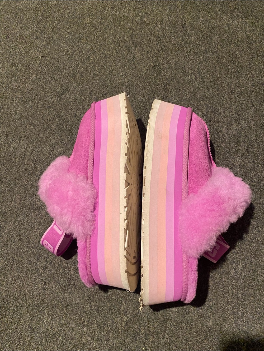 UGG Pink Shearling Slingback Platform Mules - Picture 4 of 6